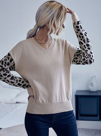 Women’s Long Sleeve Sweater Top With Animal Print Insets